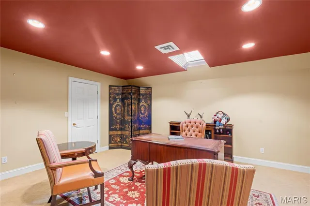 $599,900 | 328 Ann Drive, Charleston, MO 63834