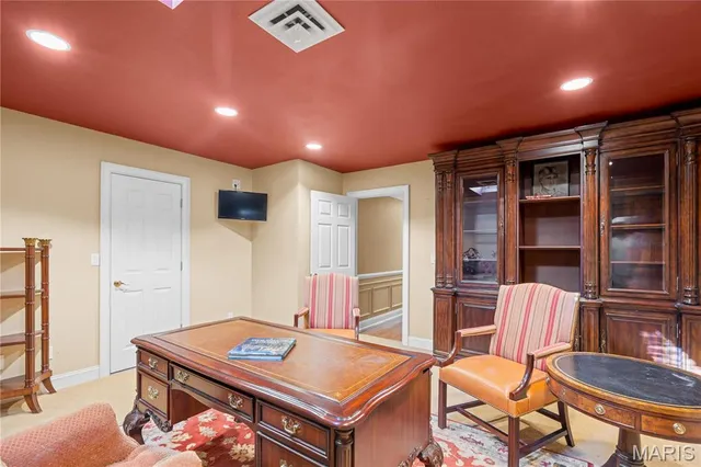 $599,900 | 328 Ann Drive, Charleston, MO 63834