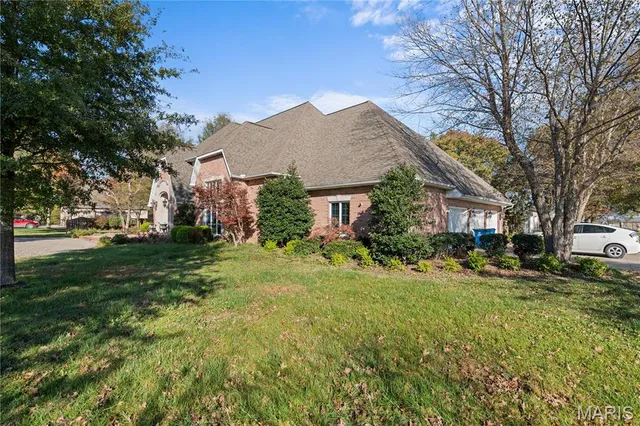 $599,900 | 328 Ann Drive, Charleston, MO 63834