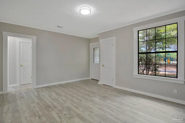 $190,000 | 119 Manchester Street, Pensacola, FL 32507