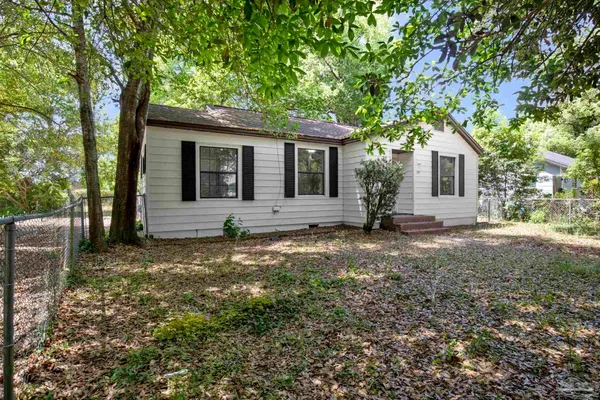 $190,000 | 119 Manchester Street, Pensacola, FL 32507