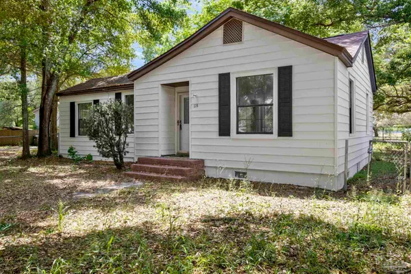 $190,000 | 119 Manchester Street, Pensacola, FL 32507