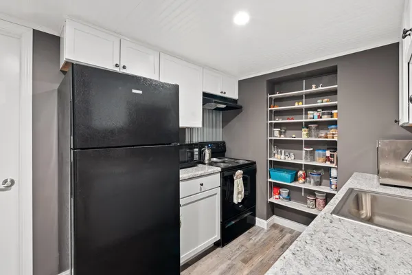 $430,000 | 2206 South Old Ditch Road, Warsaw, IN 46580