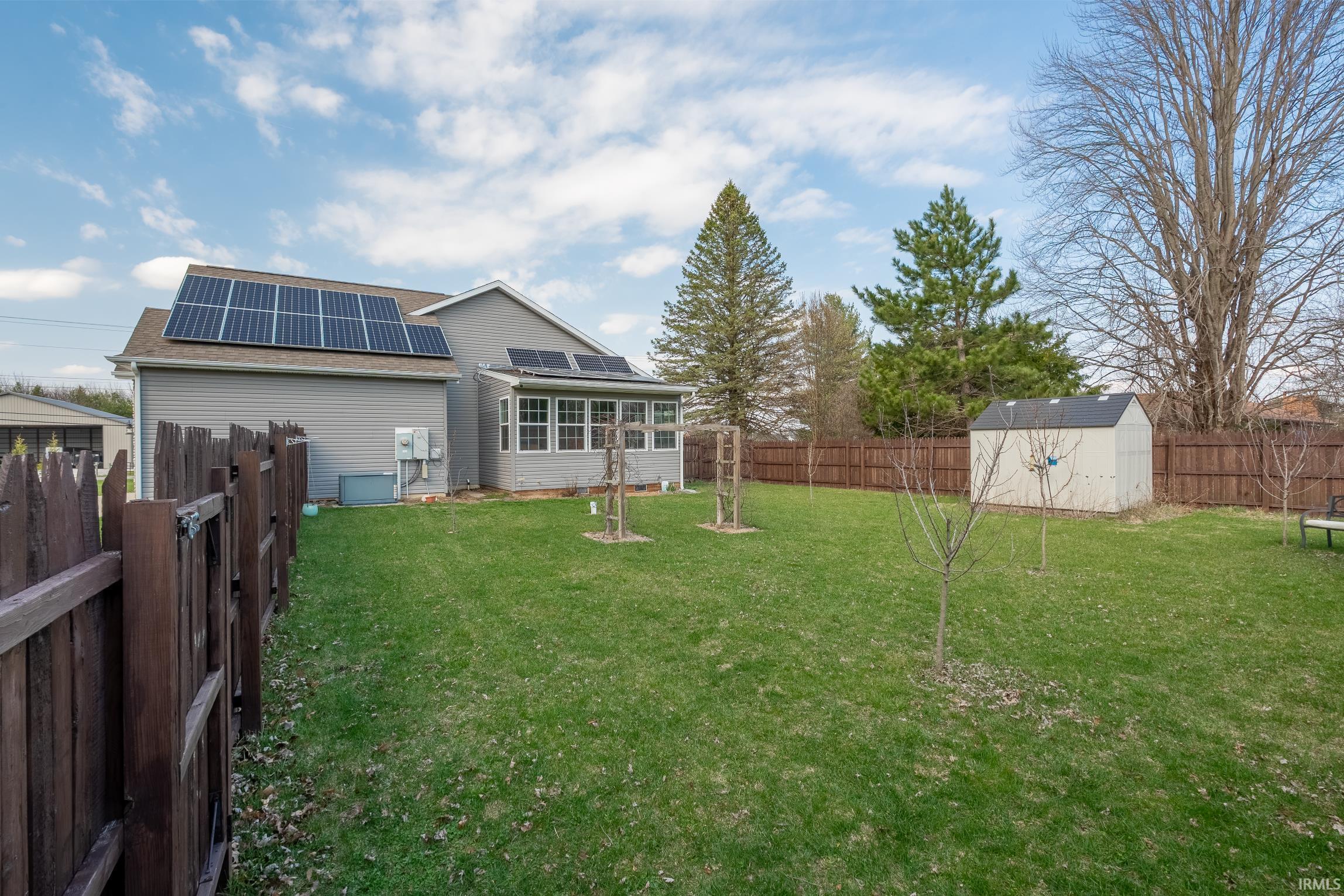 2206 South Old Ditch Road Warsaw, IN 46580 - Photo 6 of 34