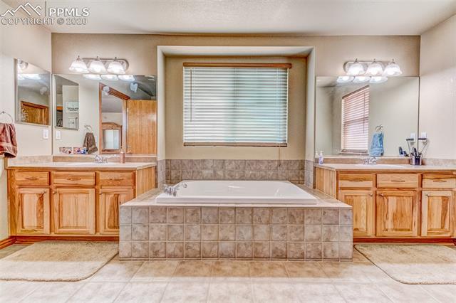 12129 Rio Secco Road Peyton, CO 80831 - Photo 18 of 47