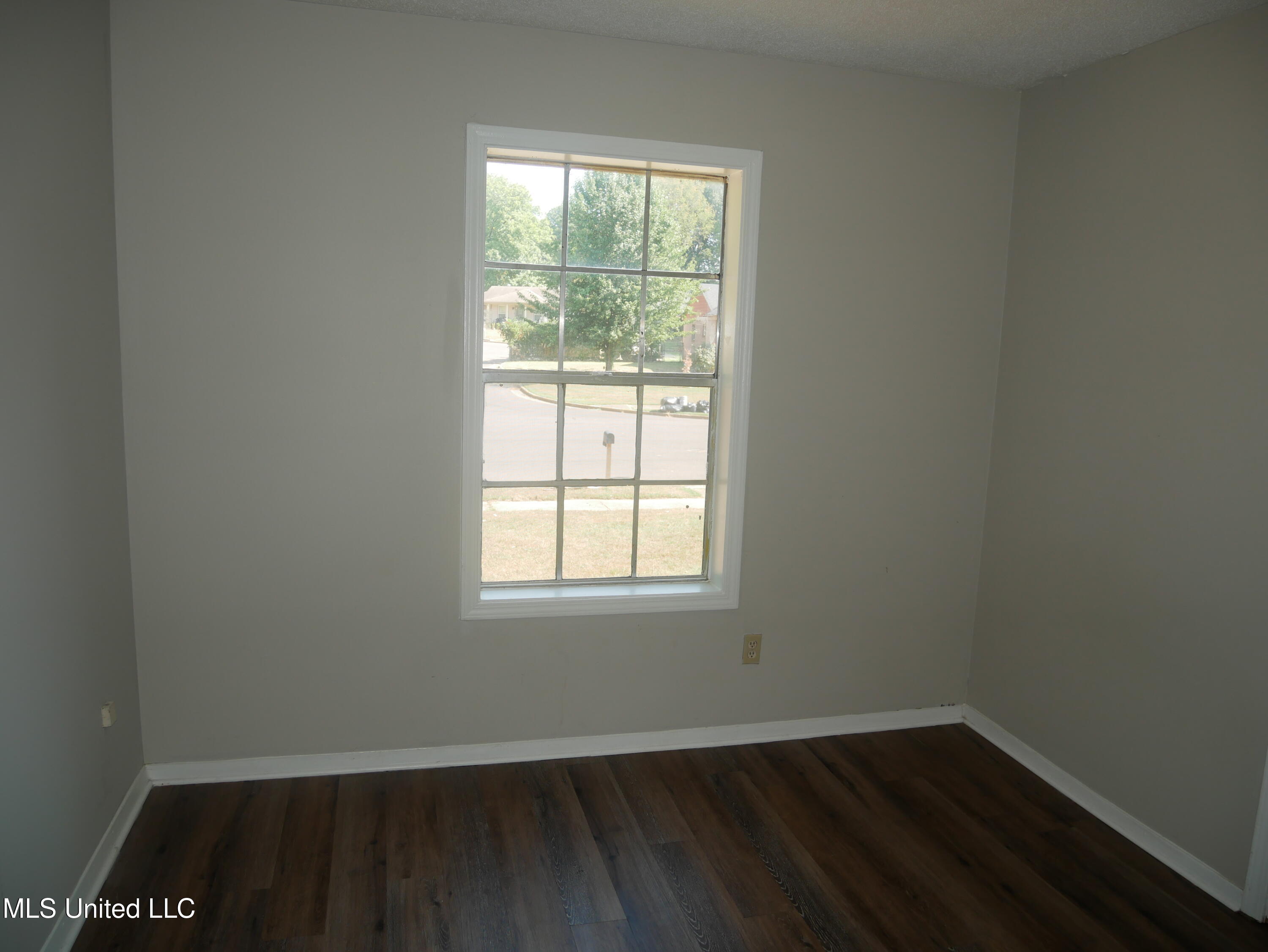 6705 Camelot Road Horn Lake, MS 38637 - Photo 11 of 12 P1120018