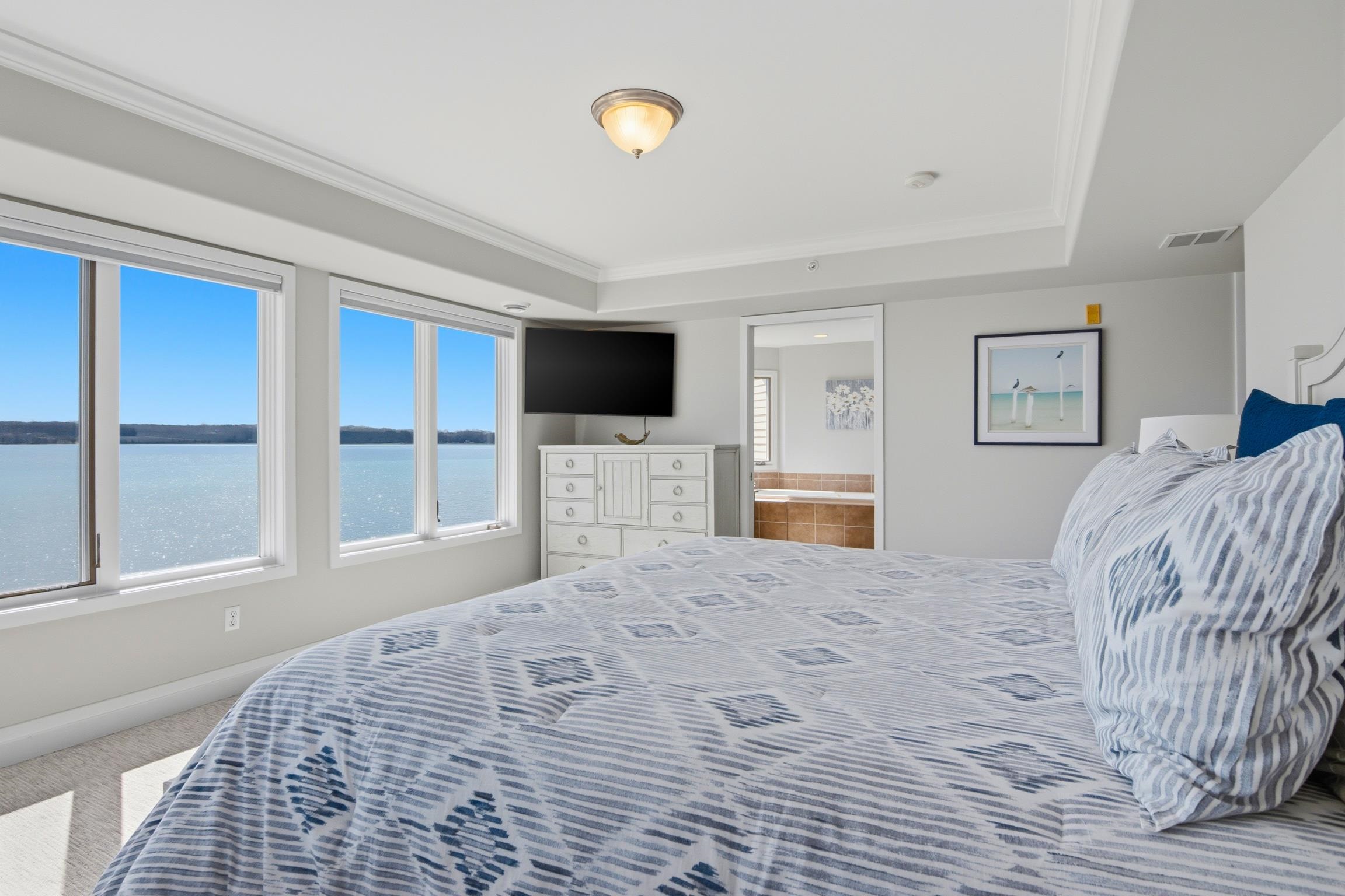 704 Dockside Circle, Unit C4 Suttons Bay, MI 49682 - Photo 28 of 69