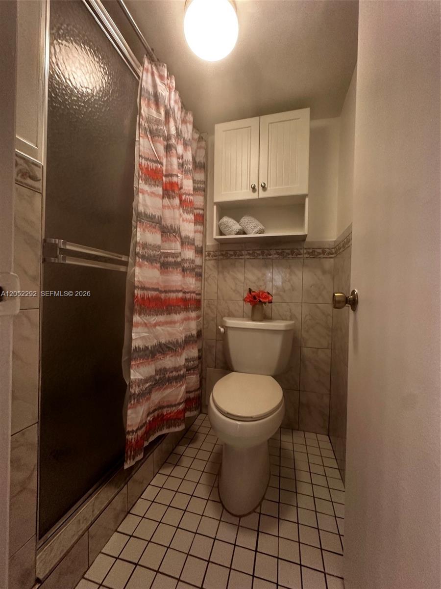 6700 Cypress Road, Unit 111 Plantation, FL 33317 - Photo 8 of 23