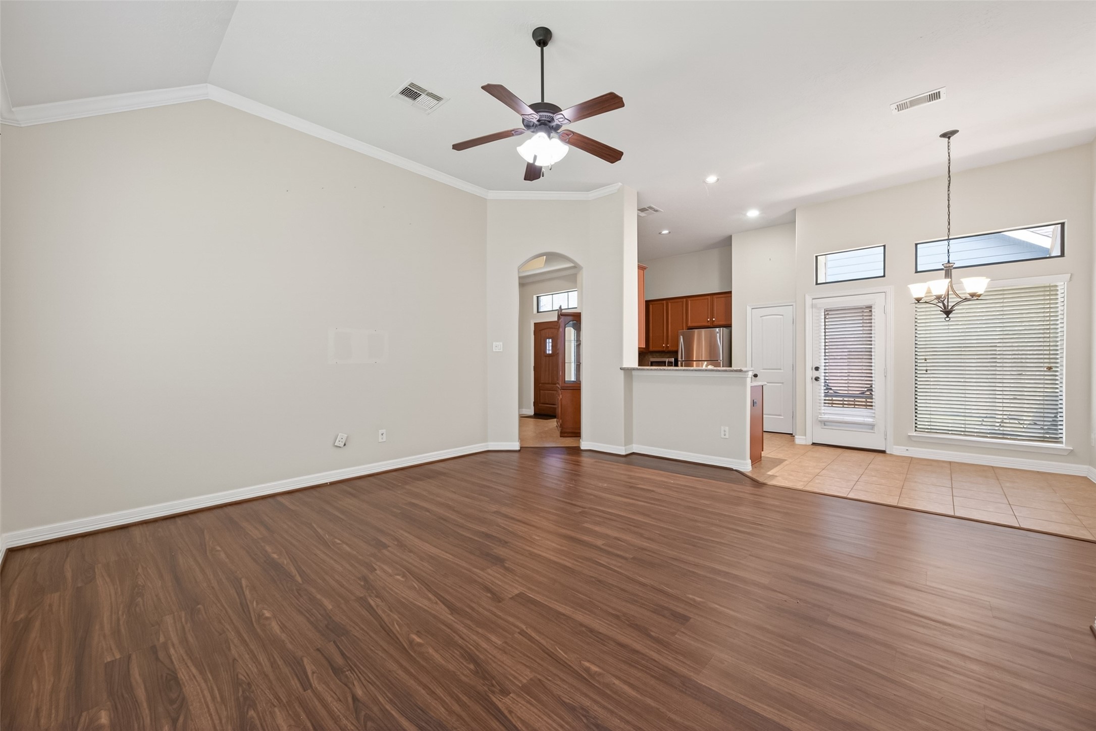 25139 Alina Lane Spring, TX 77386 - Photo 8 of 32