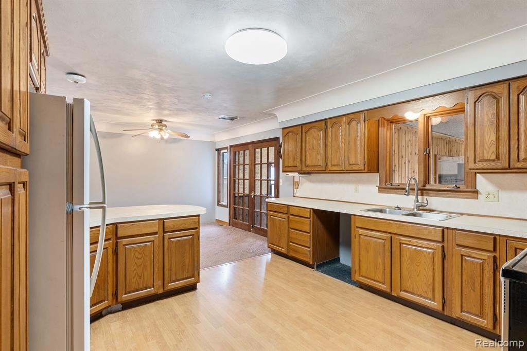11540 Silver Lake Road Byron, MI 48418 - Photo 17 of 43 Gallery Image 17