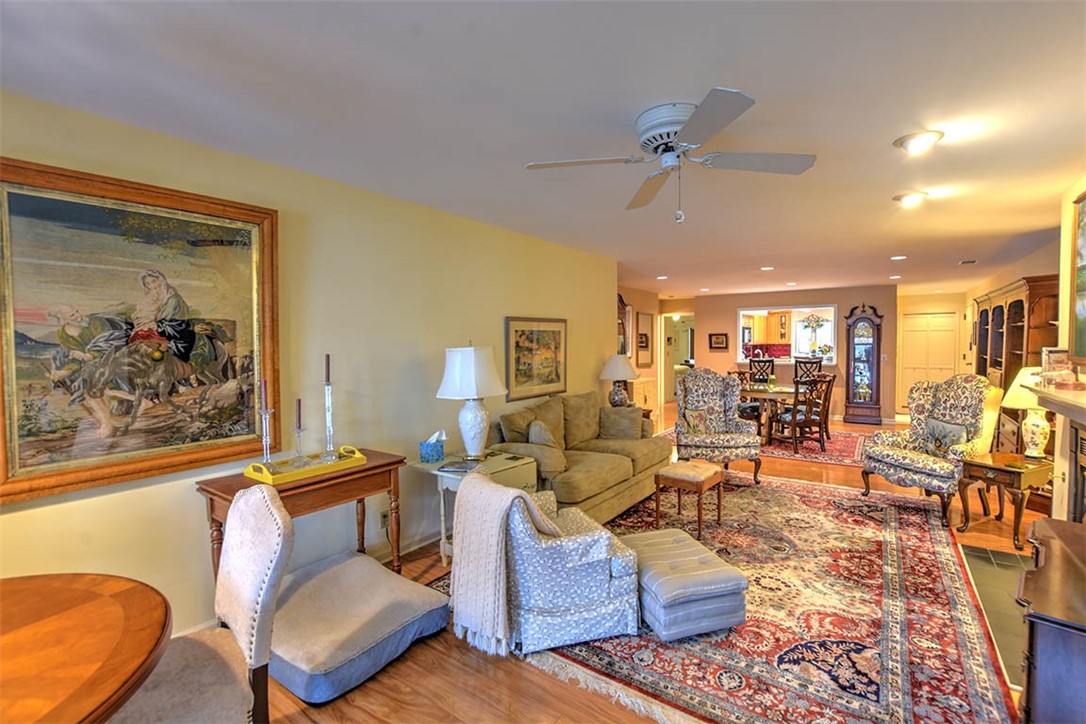 899 East Lake Shore Drive, Unit A1D Decatur, IL 62521 - Photo 7 of 18