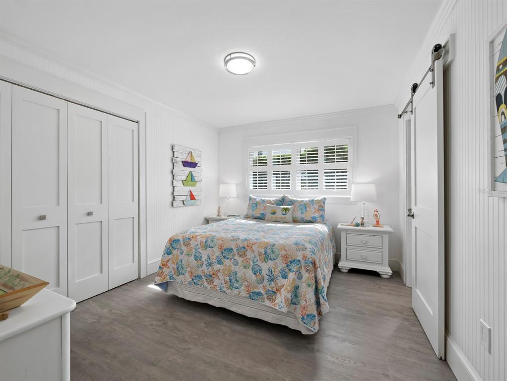 513 Outrigger Lane Longboat Key, FL 34228 - Photo 20 of 57