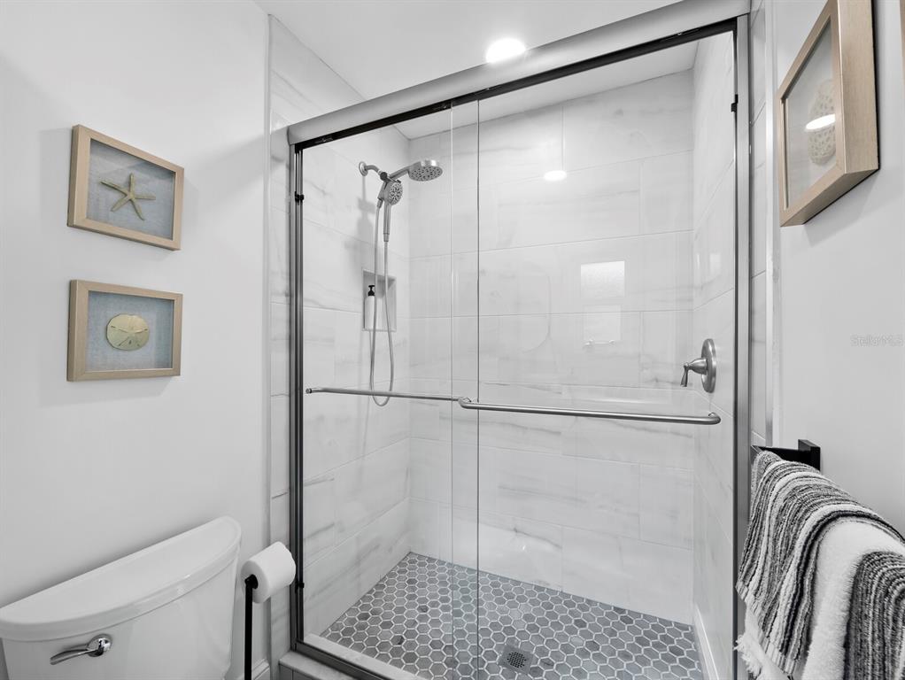 513 Outrigger Lane Longboat Key, FL 34228 - Photo 22 of 57