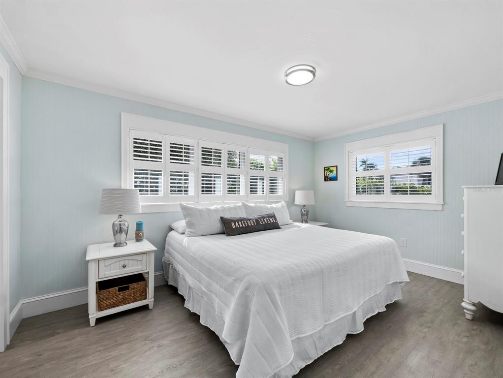 513 Outrigger Lane Longboat Key, FL 34228 - Photo 23 of 57