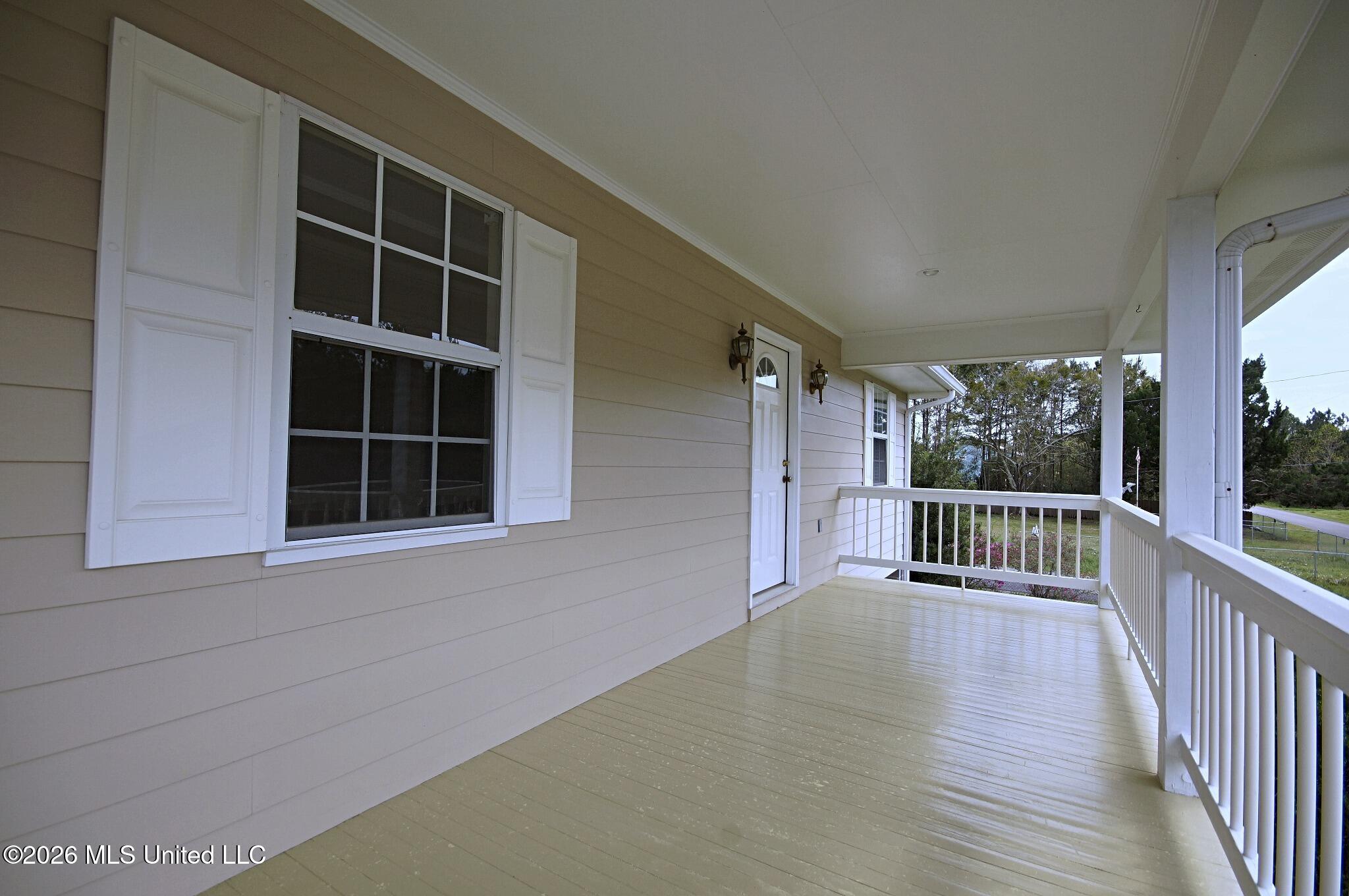 6008 St Martin Road Biloxi, MS 39532 - Photo 22 of 39 Front Porch
