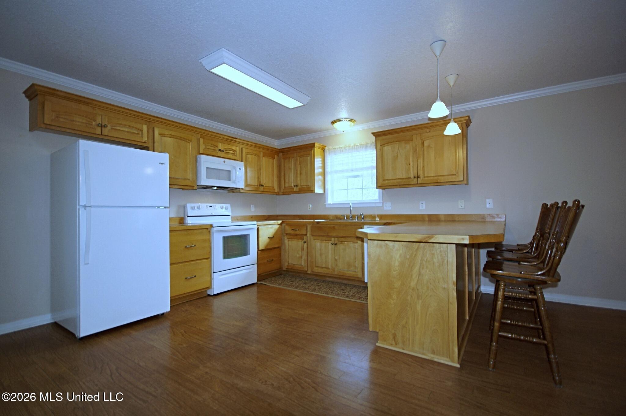6008 St Martin Road Biloxi, MS 39532 - Photo 7 of 39 Kitchen