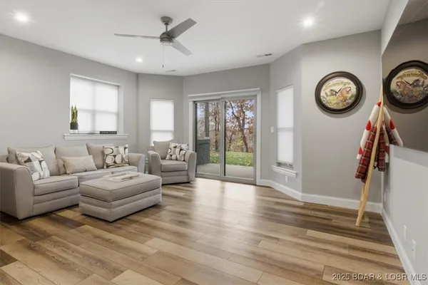 $710,000 | 94 Bella Terra Court, Sunrise Beach, MO 65079