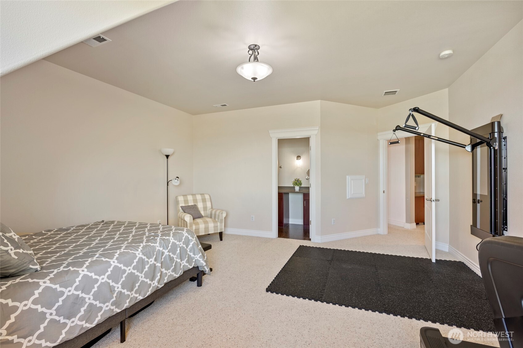 8596 Dune Lake Road Southeast Moses Lake, WA 98837 - Photo 32 of 40