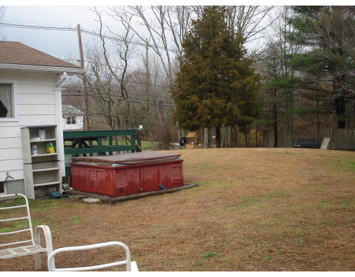 163 Braley Road Freetown, MA 02717 - Photo 3 of 7 Gallery Image 3