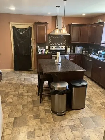 $360,000 | 55 Mandalay Road, Springfield, MA 01118