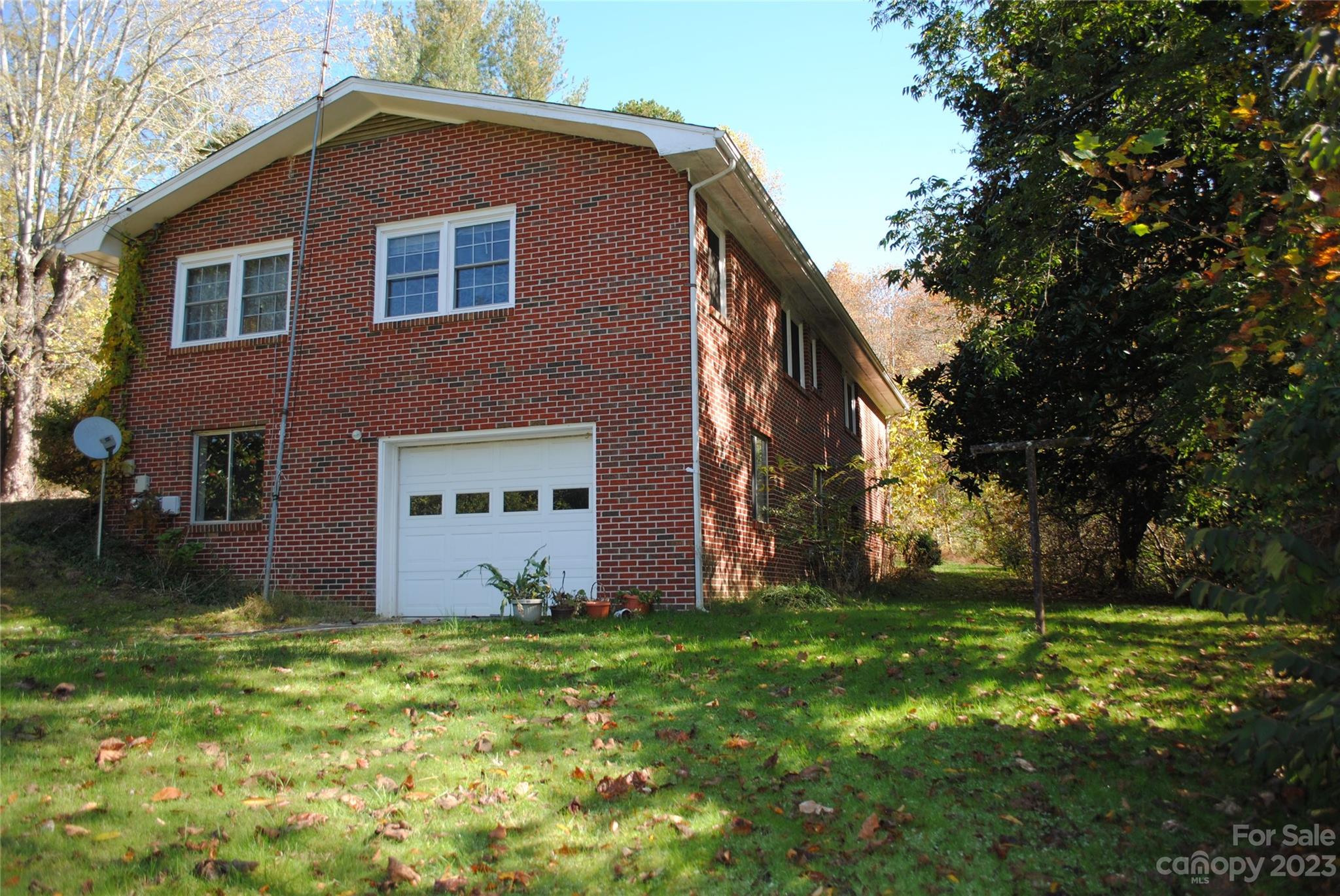 164 Bennett Road Candler, NC 28715 - Photo 38 of 43 Gallery Image 38