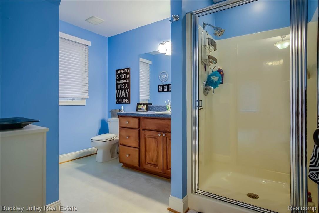 6143 Cowell Road Brighton, MI 48116 - Photo 20 of 31 3.5 Bathrooms