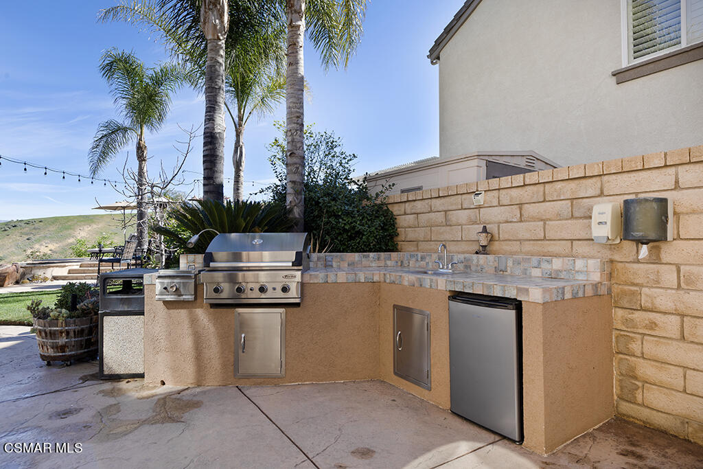 506 Peter Place Simi Valley, CA 93065 - Photo 16 of 100 506 Peter Place-HsHProd- 23