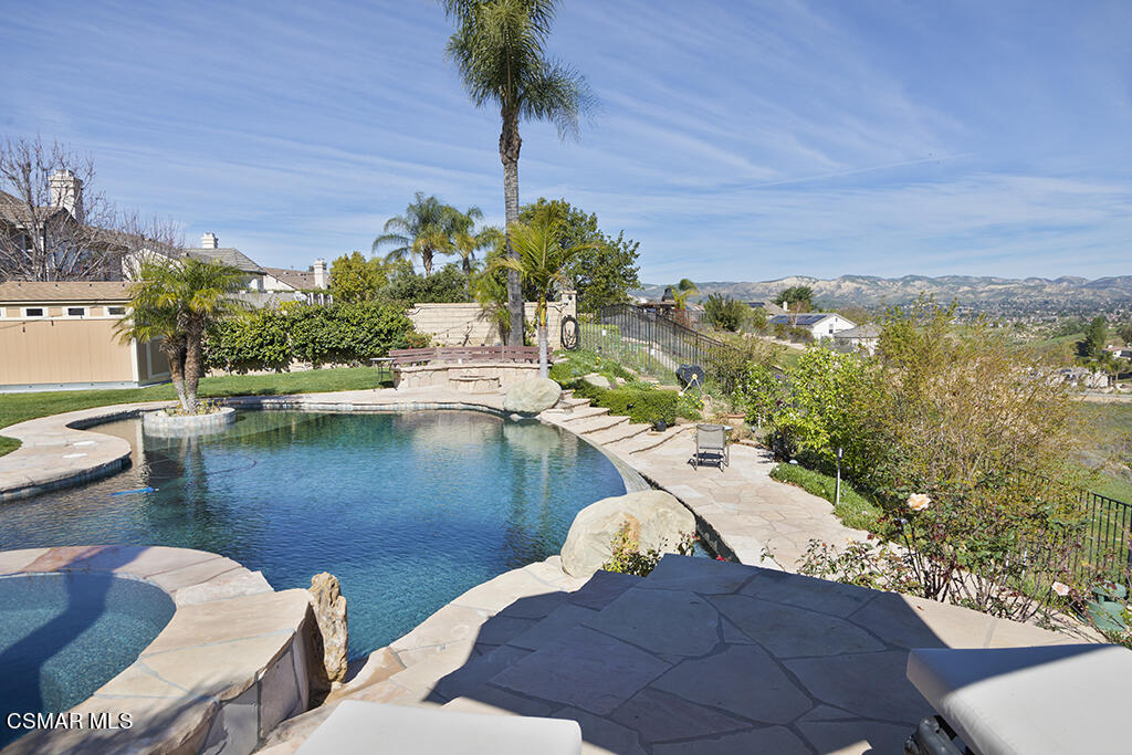 506 Peter Place Simi Valley, CA 93065 - Photo 21 of 100 506 Peter Place-HsHProd- 28