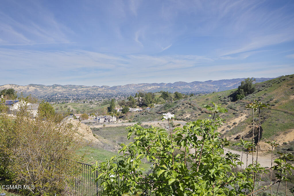506 Peter Place Simi Valley, CA 93065 - Photo 22 of 100 506 Peter Place-HsHProd- 29