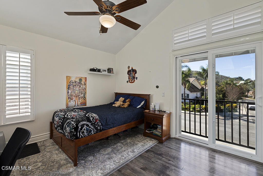 506 Peter Place Simi Valley, CA 93065 - Photo 33 of 100 506 Peter Place-HsHProd- 40