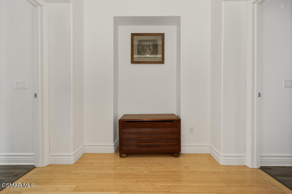 506 Peter Place Simi Valley, CA 93065 - Photo 40 of 100 506 Peter Place-HsHProd- 47