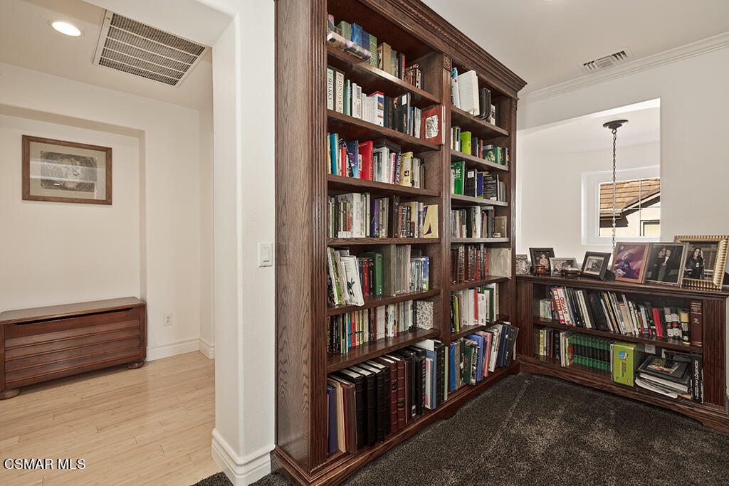 506 Peter Place Simi Valley, CA 93065 - Photo 46 of 100 506 Peter Place-HsHProd- 58