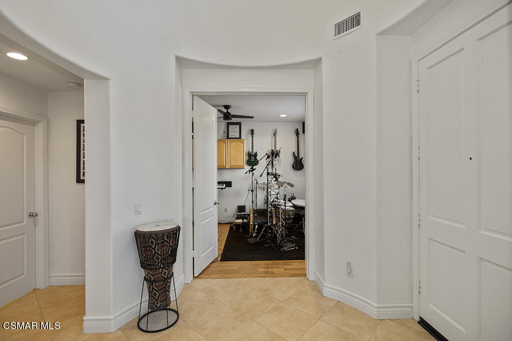 506 Peter Place Simi Valley, CA 93065 - Photo 54 of 100 506 Peter Place-HsHProd- 66