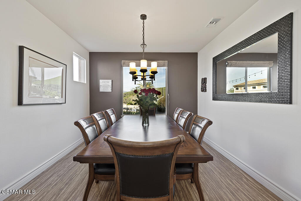 506 Peter Place Simi Valley, CA 93065 - Photo 61 of 100 506 Peter Place-HsHProd- 73