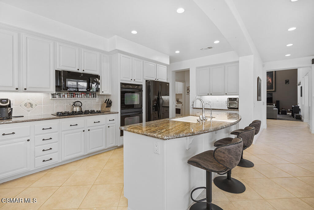 506 Peter Place Simi Valley, CA 93065 - Photo 74 of 100 506 Peter Place-HsHProd- 86