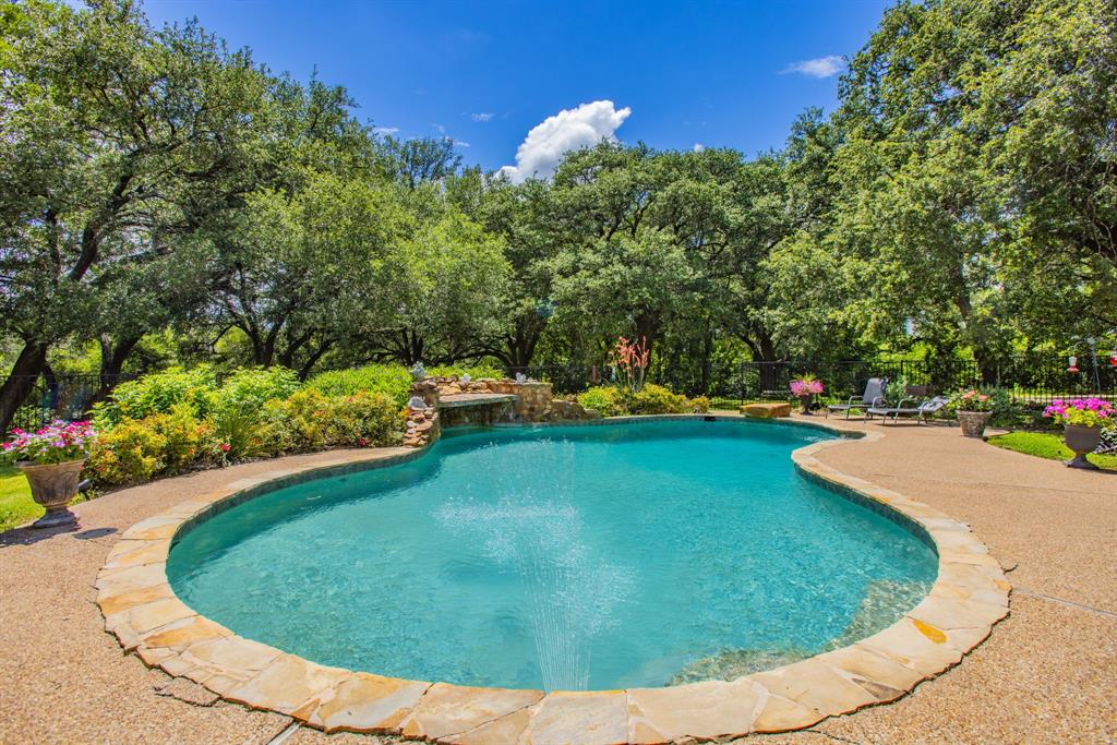 550 Creek Road Lorena, TX 76655 - Photo 28 of 34