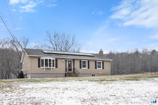 $315,000 | 25 Lead Mine Road, Ashford, CT 06278