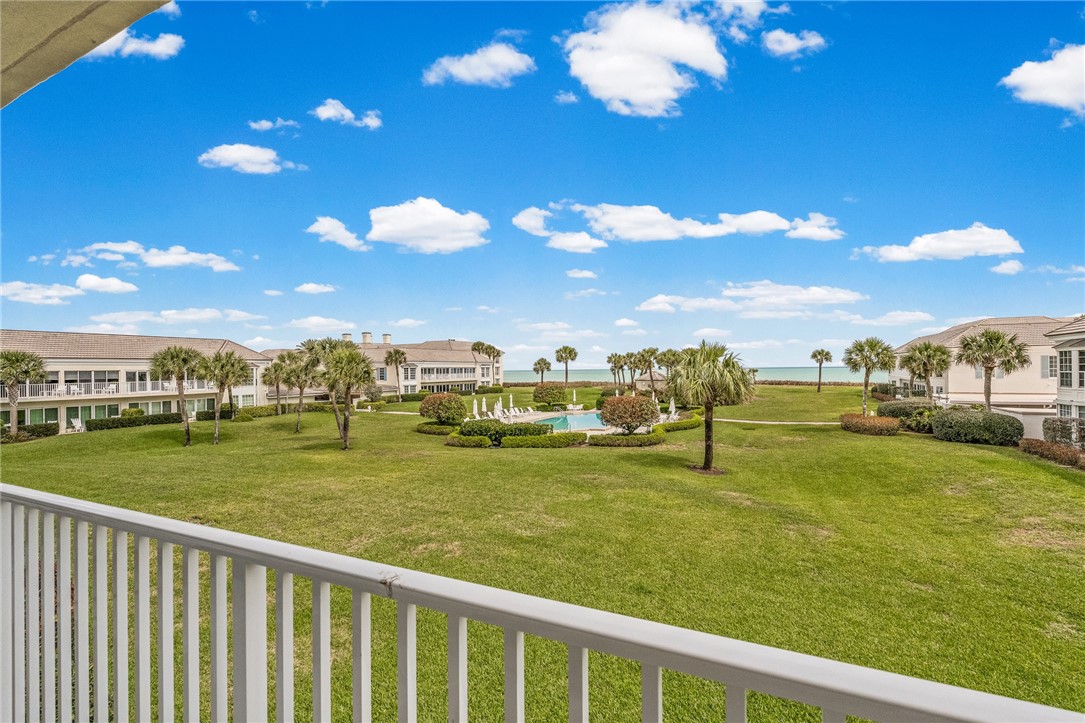 550 Beach Road, Unit 223 Vero Beach, FL 32963 - Photo 28 of 36 a view of a city