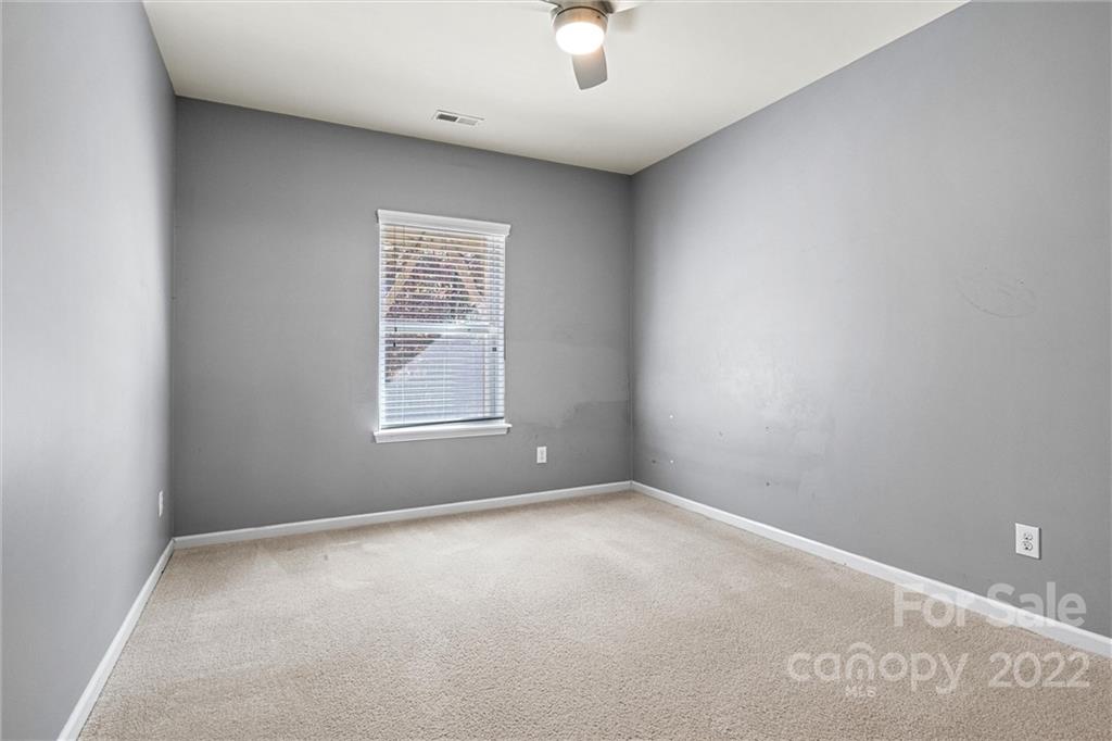 6170 Durango Way Denver, NC 28037 - Photo 30 of 38 an empty room with a window