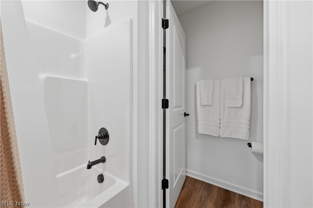 3785 Rachael Lane Uniontown, OH 44685 - Photo 26 of 49 Tub/shower combo with private loo!