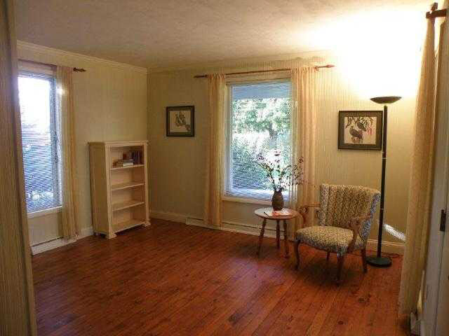 1822 Bashor Road Goshen, IN 46526 - Photo 3 of 25 Gallery Image 3