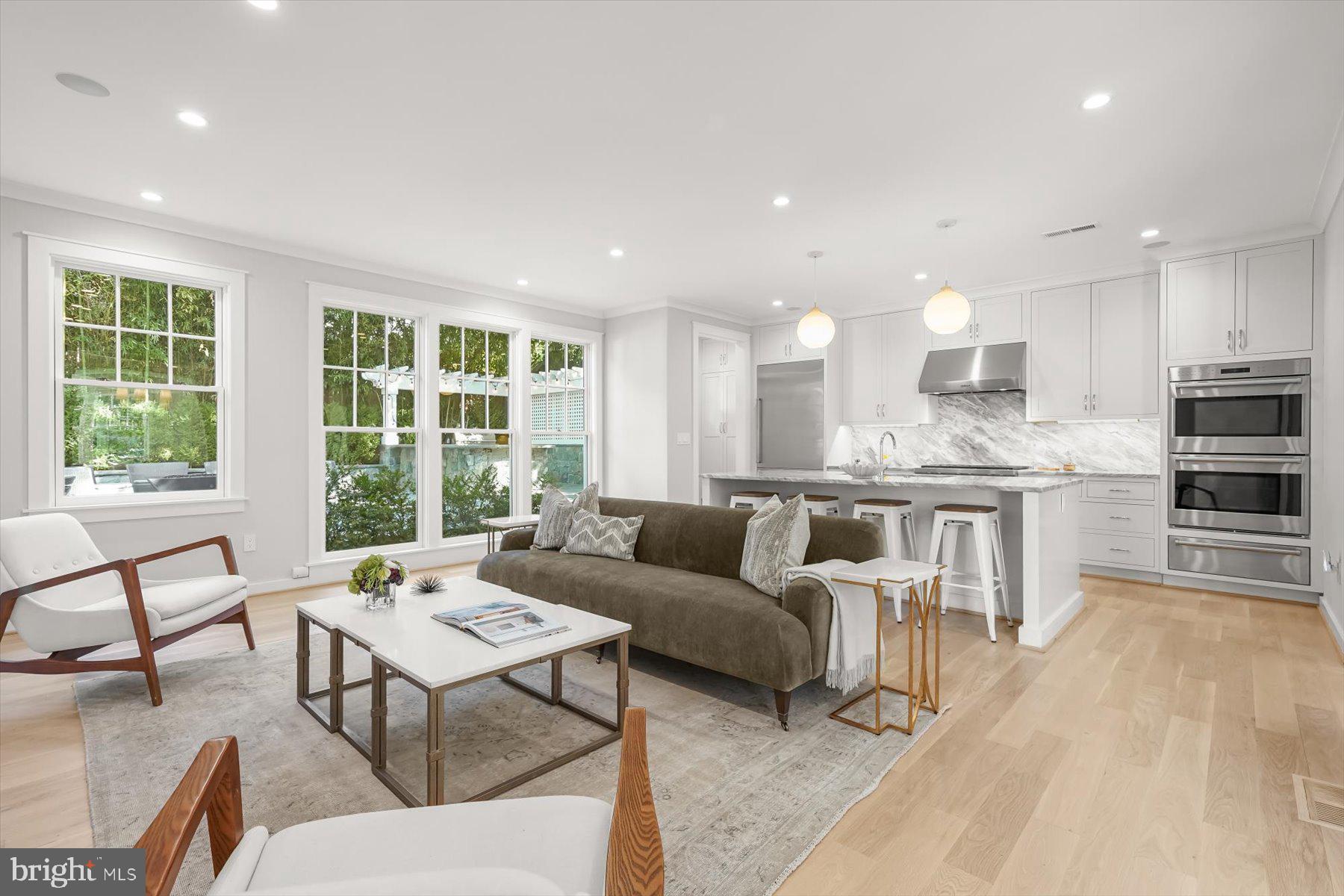 3507 Woodley Road Northwest Washington, DC 20016 - Photo 6 of 35