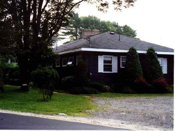 89 Shore Road York, ME 03902 - Photo 1 of 2 Gallery Image 1