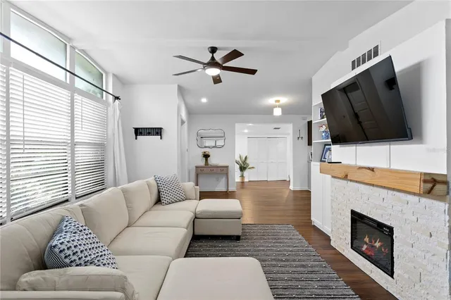 $5,250 | 2407 South Lois Avenue, Tampa, FL 33629