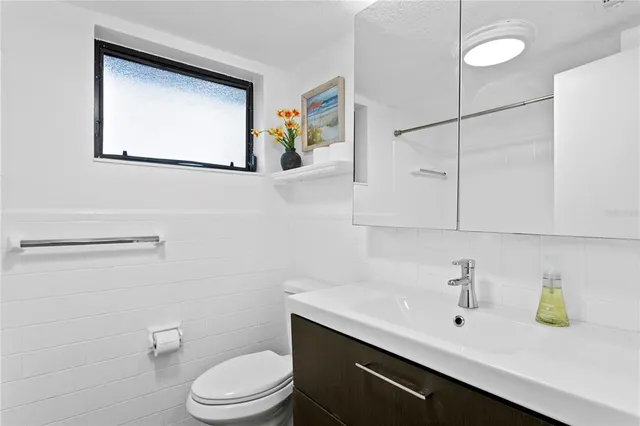 $5,250 | 2407 South Lois Avenue, Tampa, FL 33629