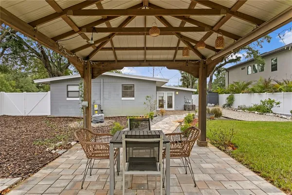 $5,250 | 2407 South Lois Avenue, Tampa, FL 33629