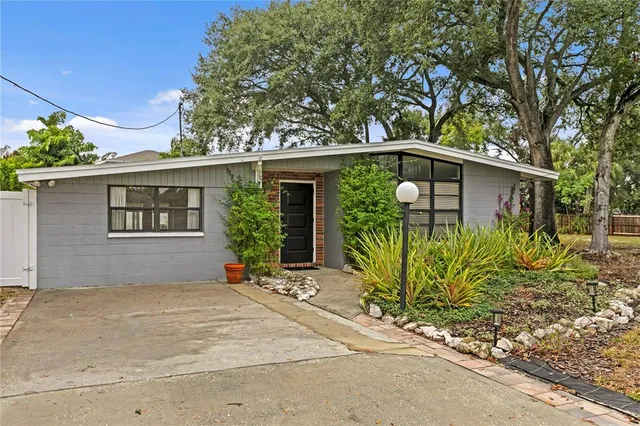 $5,250 | 2407 South Lois Avenue, Tampa, FL 33629