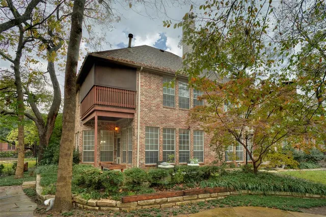 $629,000 | 1113 Creekwood Drive, Garland, TX 75044