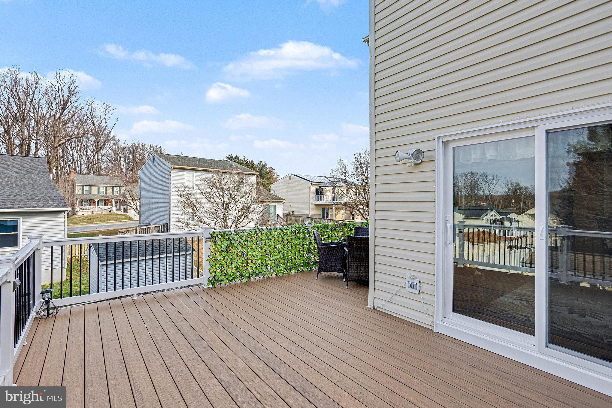 22 Oaksylvan Way Baltimore, MD 21236 - Photo 27 of 39 Rear Composite Deck