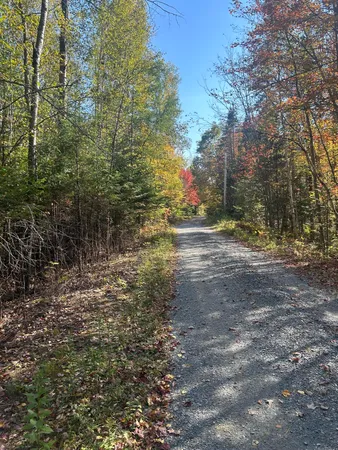 $44,900 | 75 Twin Oaks Drive, St. Albans, ME 04971